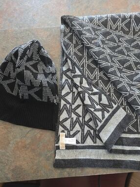 Michael Kors Black & Gray MK Logo Knit Beanie and Scarf Set